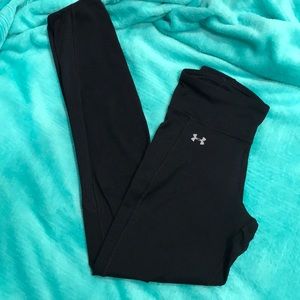 Under Armour black yoga pants